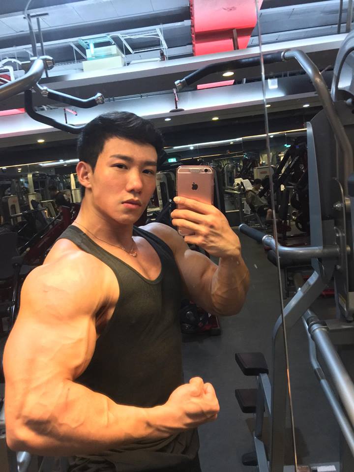 Mars Liu Taiwan Bodybuilder Asian Muscle 3