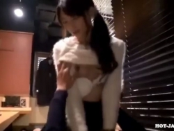 Japanese Girls masturbated with attractive massage girl sofa.avi - Pornhub.com(3)